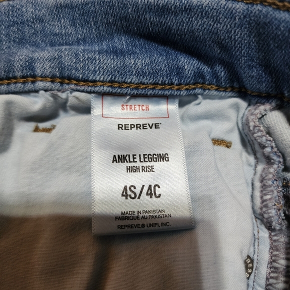 Express High Rise Jeans Size 4 Short - Picture 5 of 5